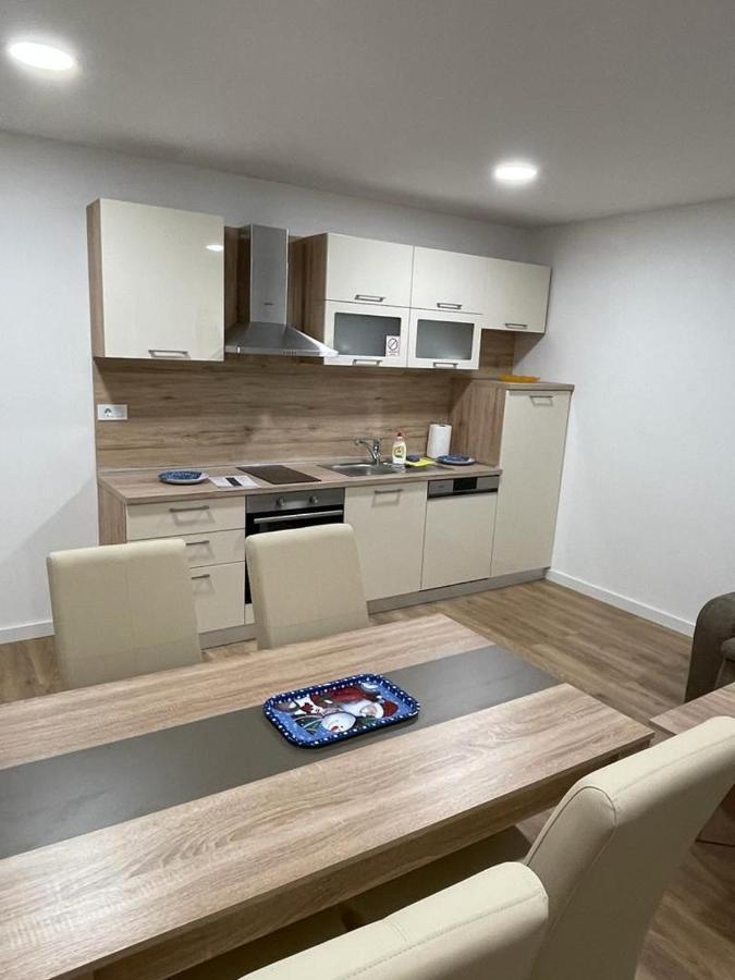 Apartmani Daisy Velika Gorica Dış mekan fotoğraf